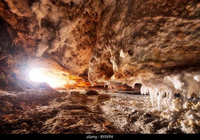 Ry0fp4 at Khewra Salt Mine
